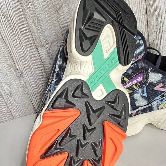 Adidas Originals Women's Denim Falcon Fashion Retro Sneakers CG6249 Sz 6.5 - Picture 2 of 16